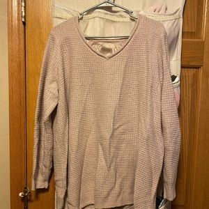 Maurice’s sweater, light pink, size 0 or XL.